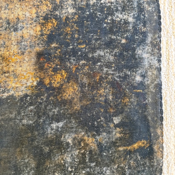 Abstract Scarf - Picture 3 of 8